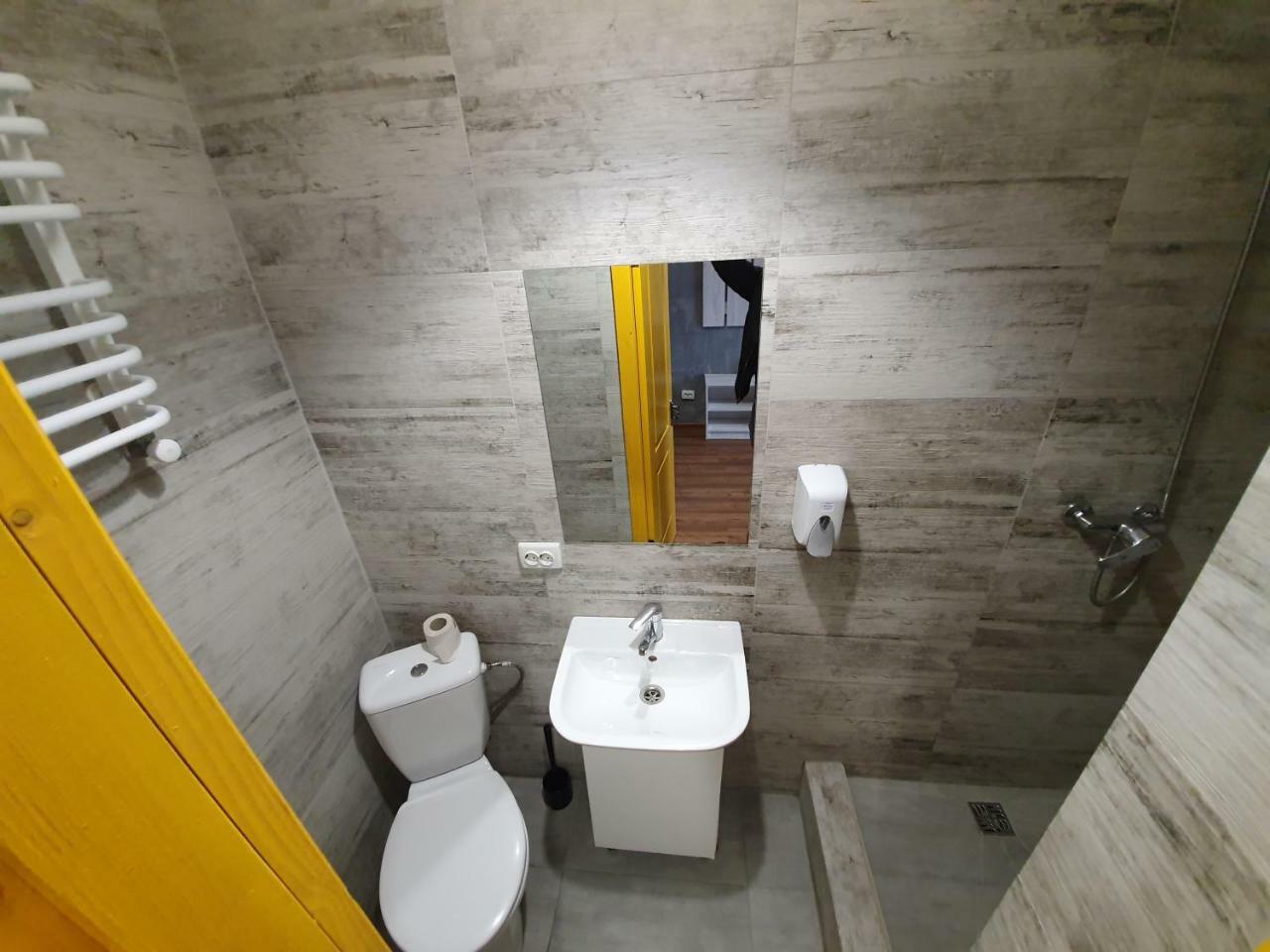 Appartamento Loft 901 Ivano-Frankivsk Esterno foto